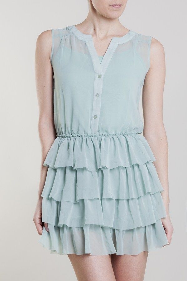 Vestido volantes aguamarina modelo